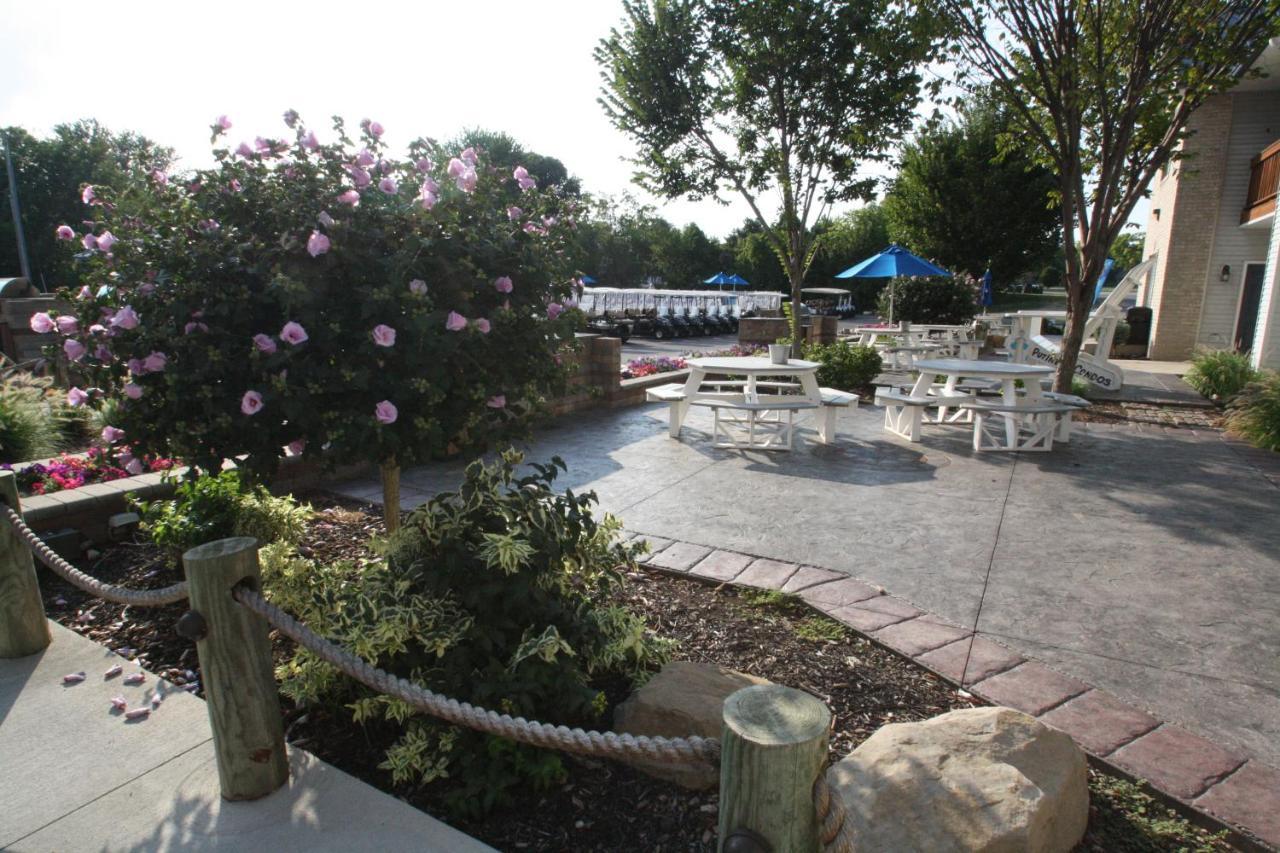 Put-In-Bay Poolview Condo #8 Bagian luar foto