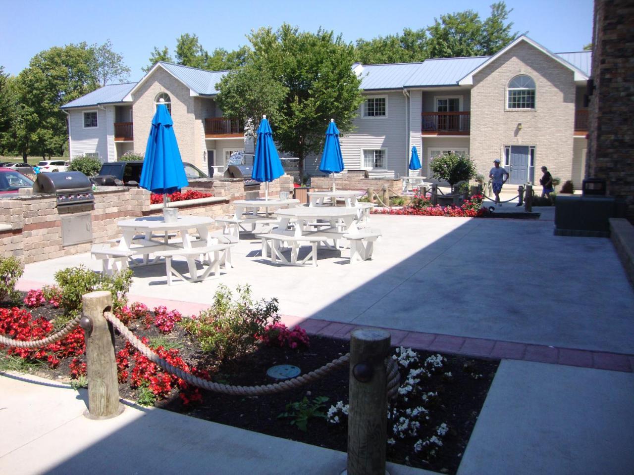 Put-In-Bay Poolview Condo #8 Bagian luar foto