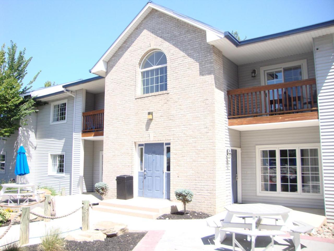 Put-In-Bay Poolview Condo #8 Bagian luar foto